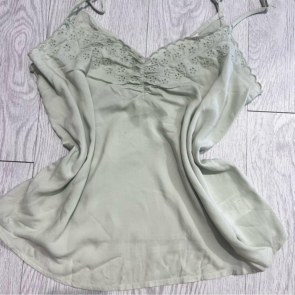 American Eagle Outfitters Lace Trim Camisole - Soft Green